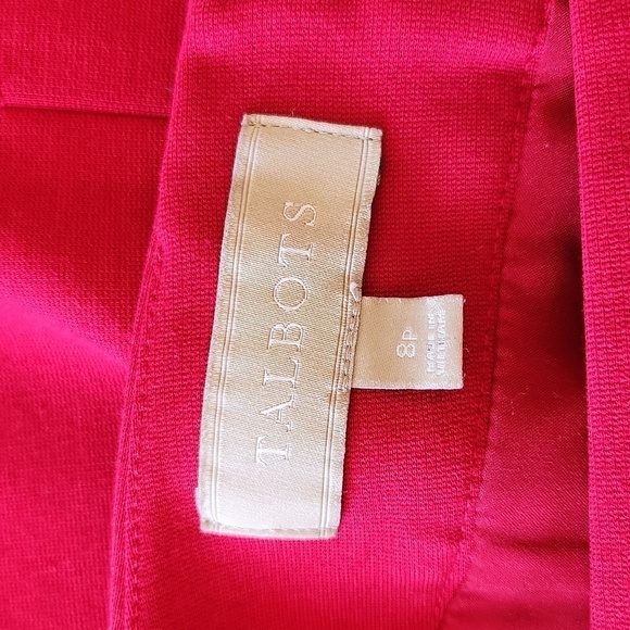 Talbots Women's Red Fabric Knit In Italy Rayon Blend Zip Back Skirt Size 8P - Picture 13 of 14